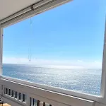 Gran Ventanal El Crucero Renovado Frente Al Mar Apartament