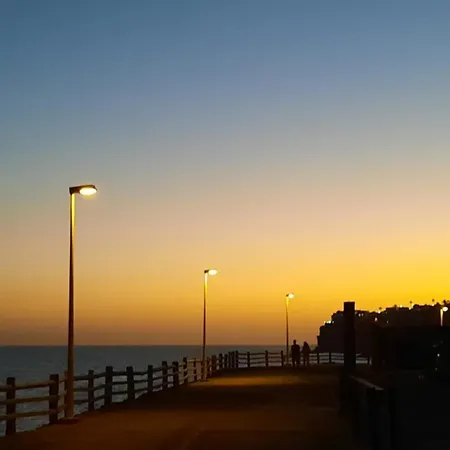 Apartmán Gran Ventanal El Crucero Renovado Frente Al Mar *